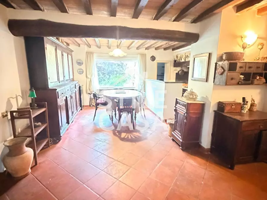 Immagine 39 di Villa in vendita  a Crespina Lorenzana