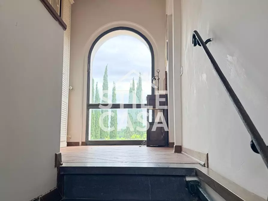 Immagine 3 di Villa in vendita  a Crespina Lorenzana