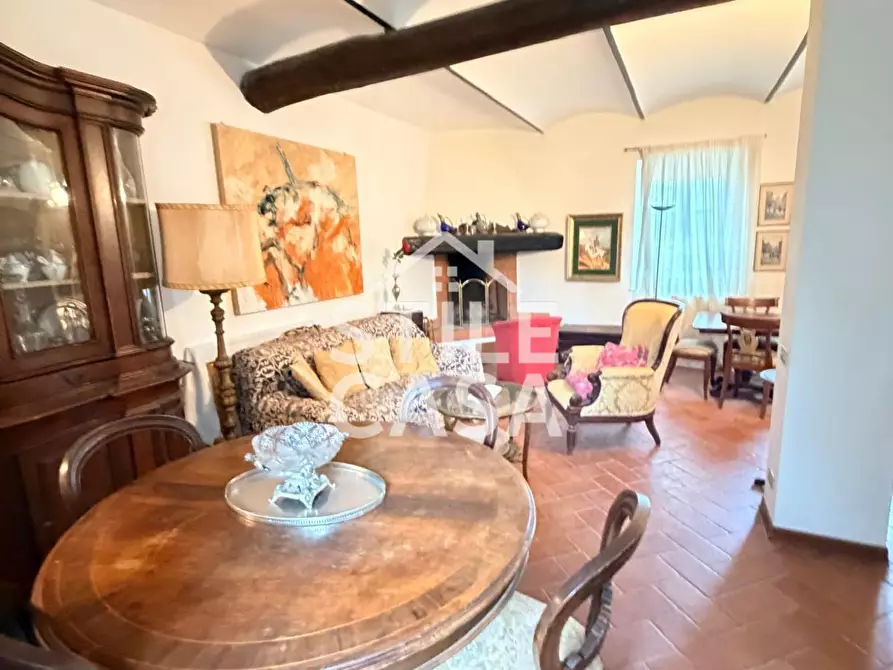 Immagine 19 di Villa in vendita  a Crespina Lorenzana