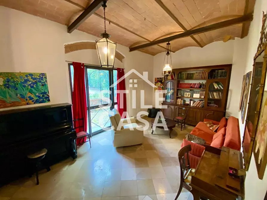 Immagine 73 di Villa in vendita  a Crespina Lorenzana