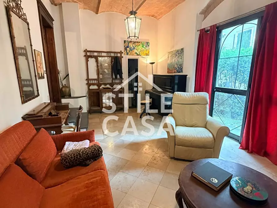 Immagine 28 di Villa in vendita  a Crespina Lorenzana