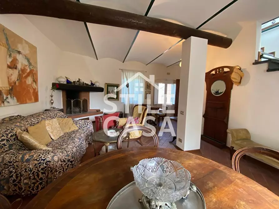 Immagine 71 di Villa in vendita  a Crespina Lorenzana