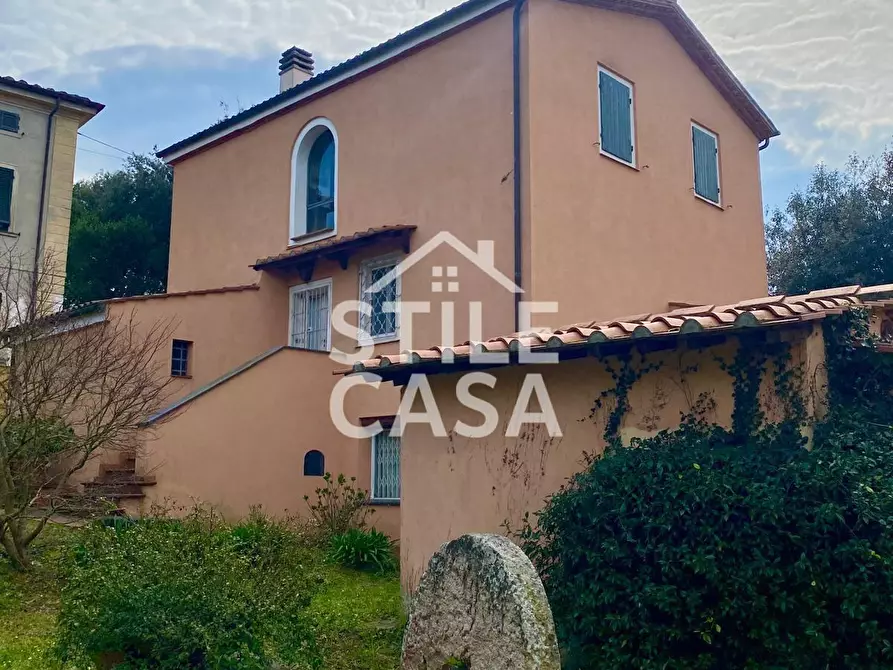 Immagine 93 di Villa in vendita  a Crespina Lorenzana