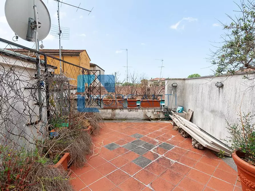 Immagine 13 di Appartamento in vendita  a Pietrasanta