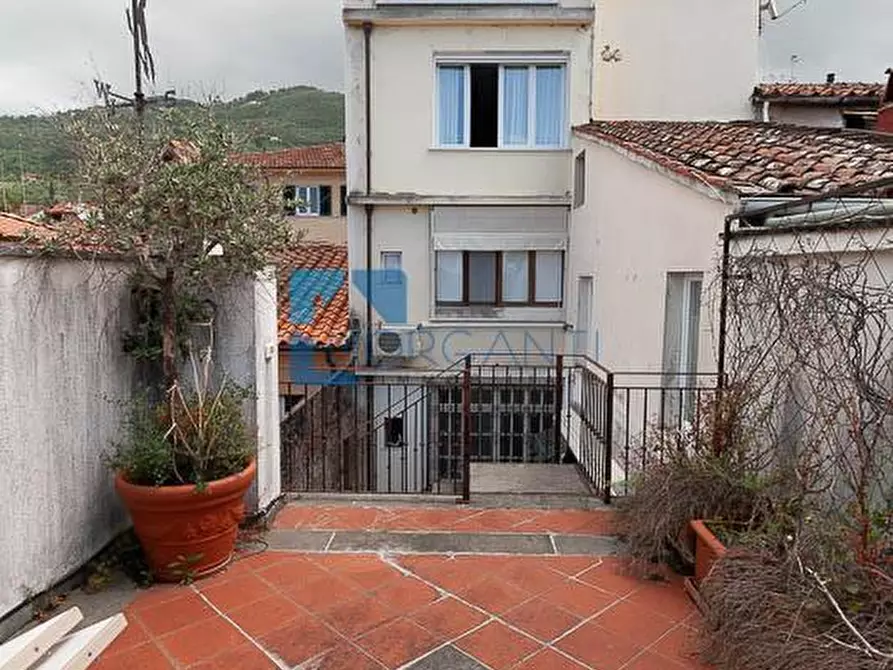 Immagine 15 di Appartamento in vendita  a Pietrasanta