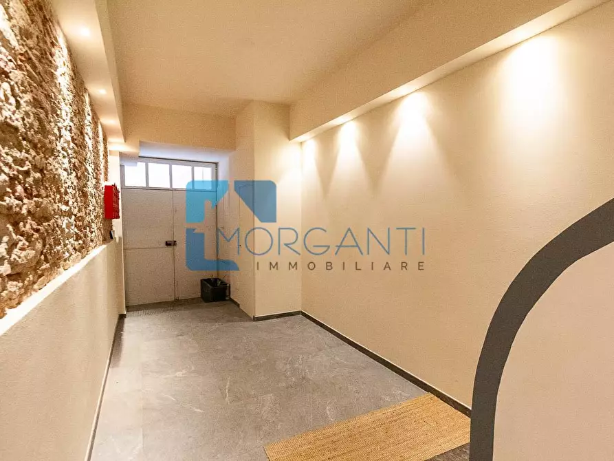 Immagine 33 di Appartamento in vendita  a Pietrasanta
