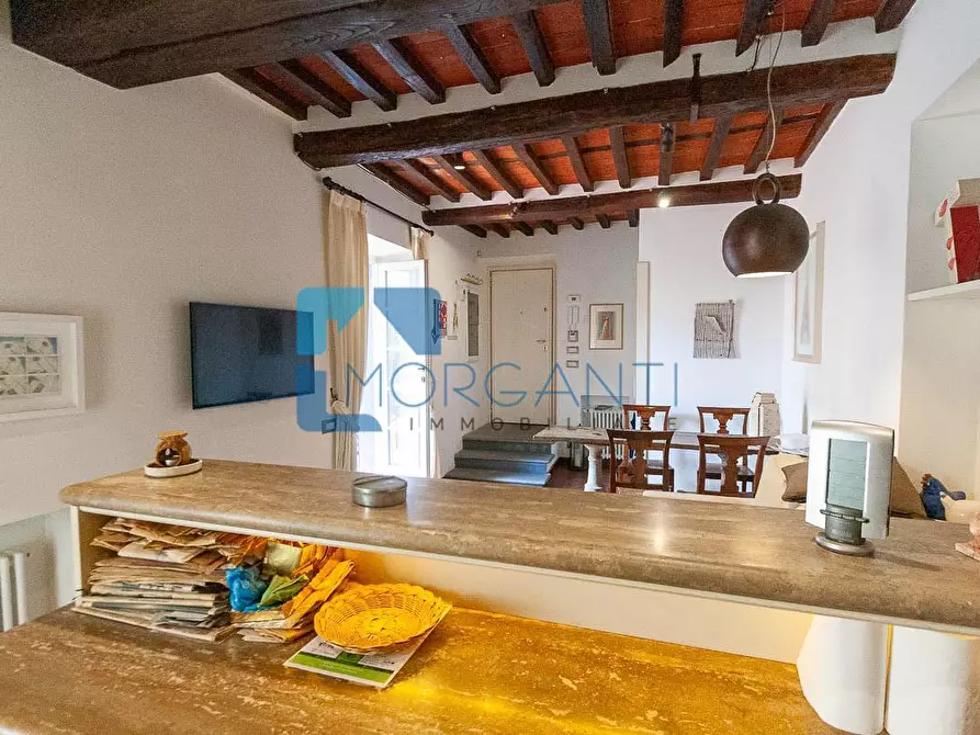 Immagine 5 di Appartamento in vendita  a Pietrasanta