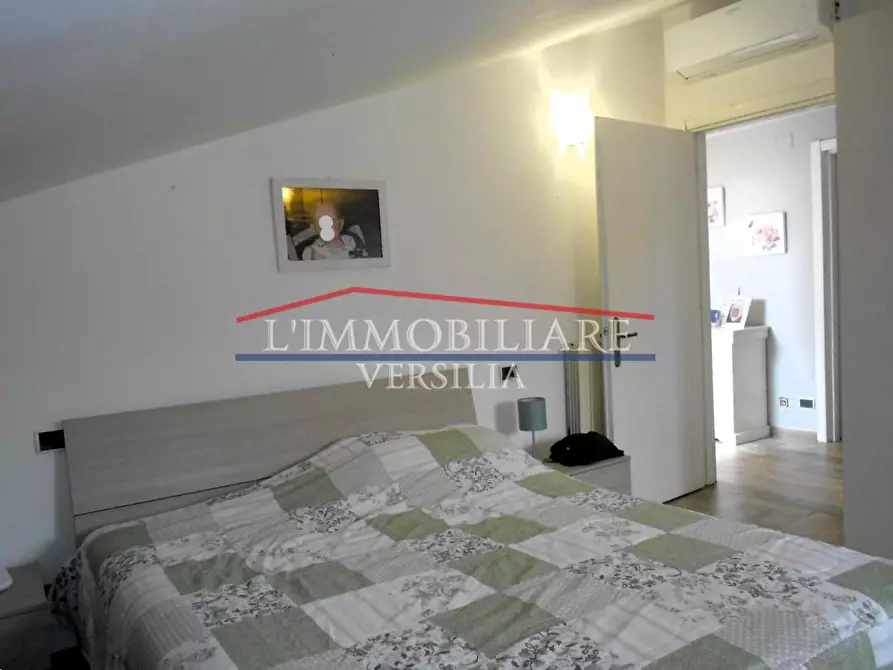 Immagine 25 di Casa bifamiliare in vendita  a Massa