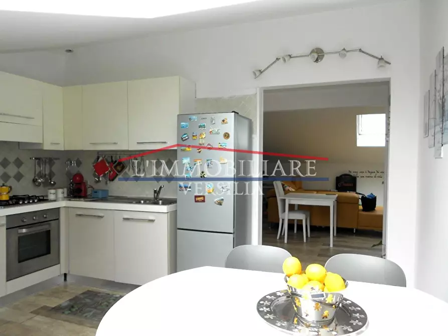 Immagine 18 di Casa bifamiliare in vendita  a Massa
