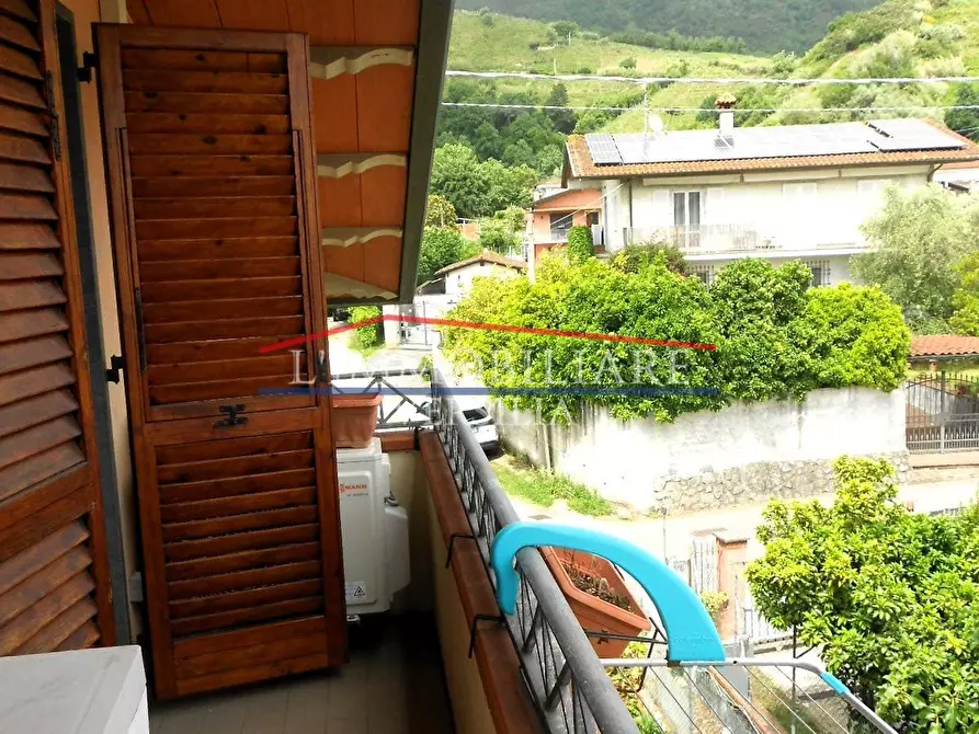 Immagine 31 di Casa bifamiliare in vendita  a Massa