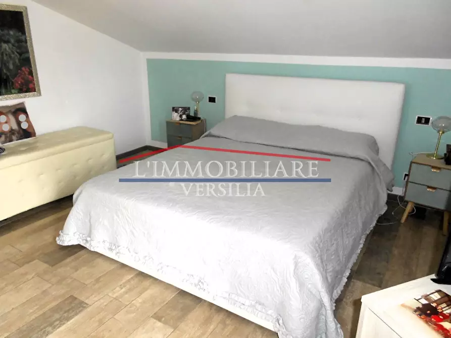 Immagine 33 di Casa bifamiliare in vendita  a Massa