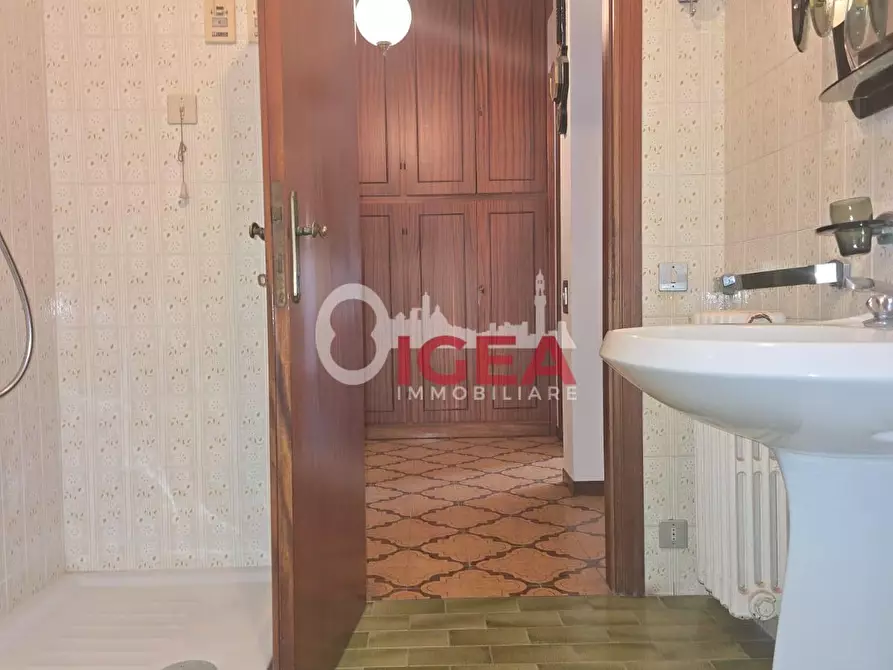 Immagine 32 di Appartamento in vendita  a Colle Di Val D'elsa