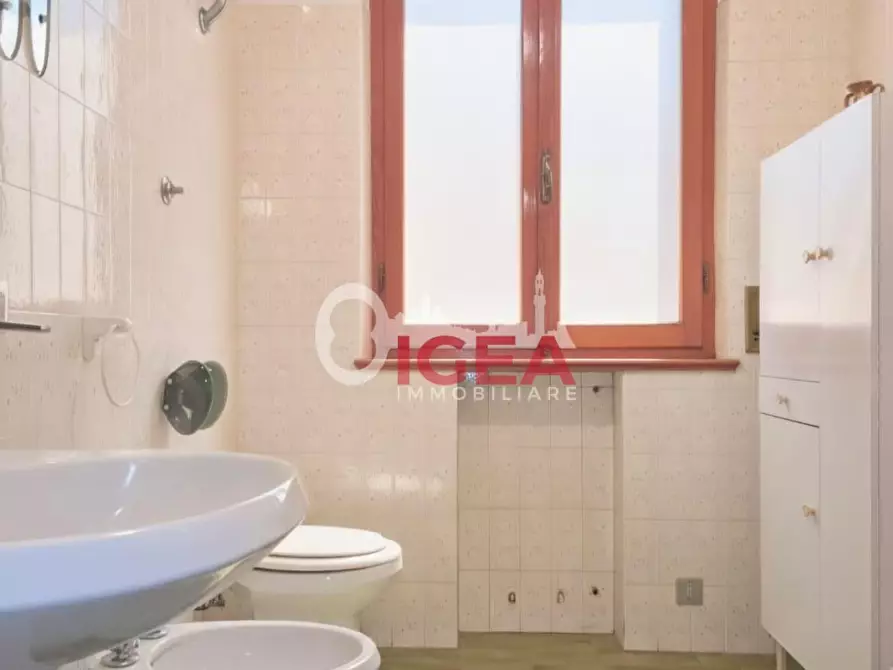 Immagine 33 di Appartamento in vendita  a Colle Di Val D'elsa
