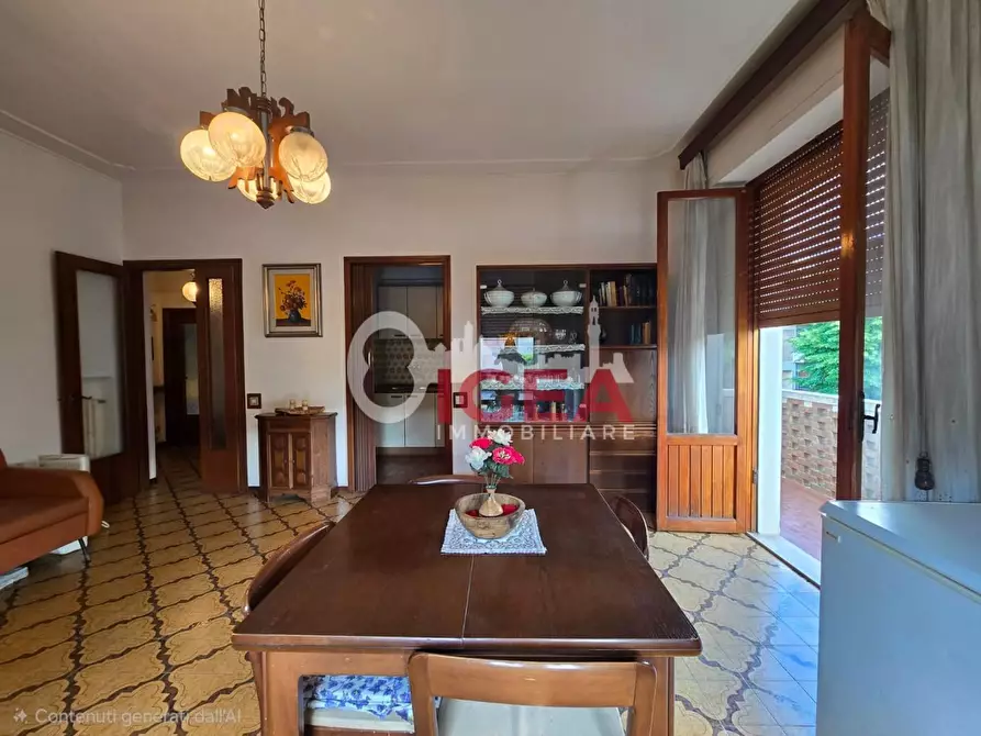 Immagine 10 di Appartamento in vendita  a Colle Di Val D'elsa