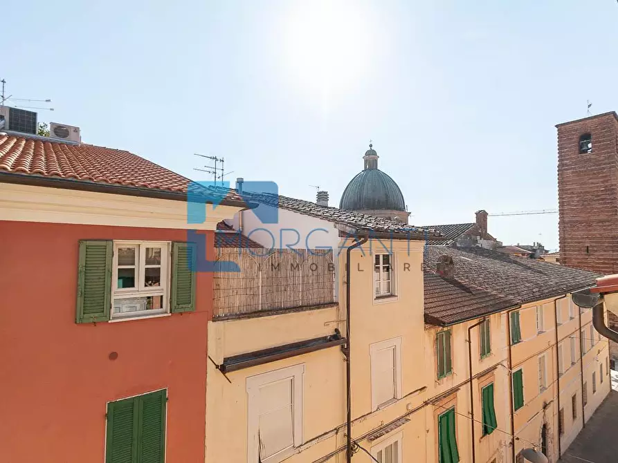 Immagine 6 di Appartamento in vendita  a Pietrasanta
