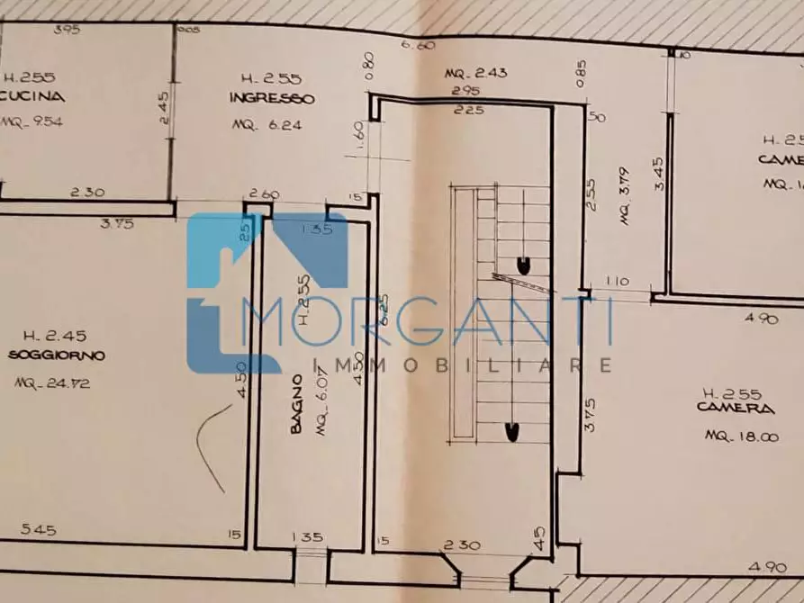 Immagine 10 di Appartamento in vendita  a Pietrasanta