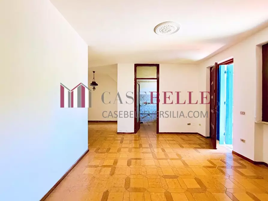 Immagine 4 di Appartamento in vendita  a Camaiore