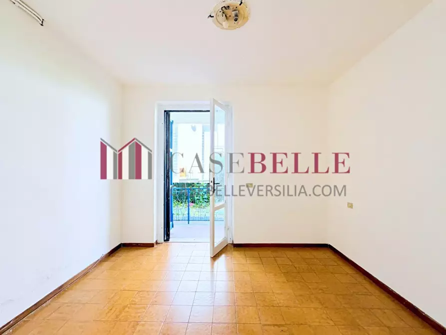 Immagine 21 di Appartamento in vendita  a Camaiore