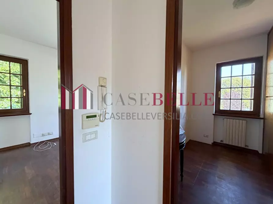 Immagine 29 di Casa bifamiliare in vendita  a Pietrasanta