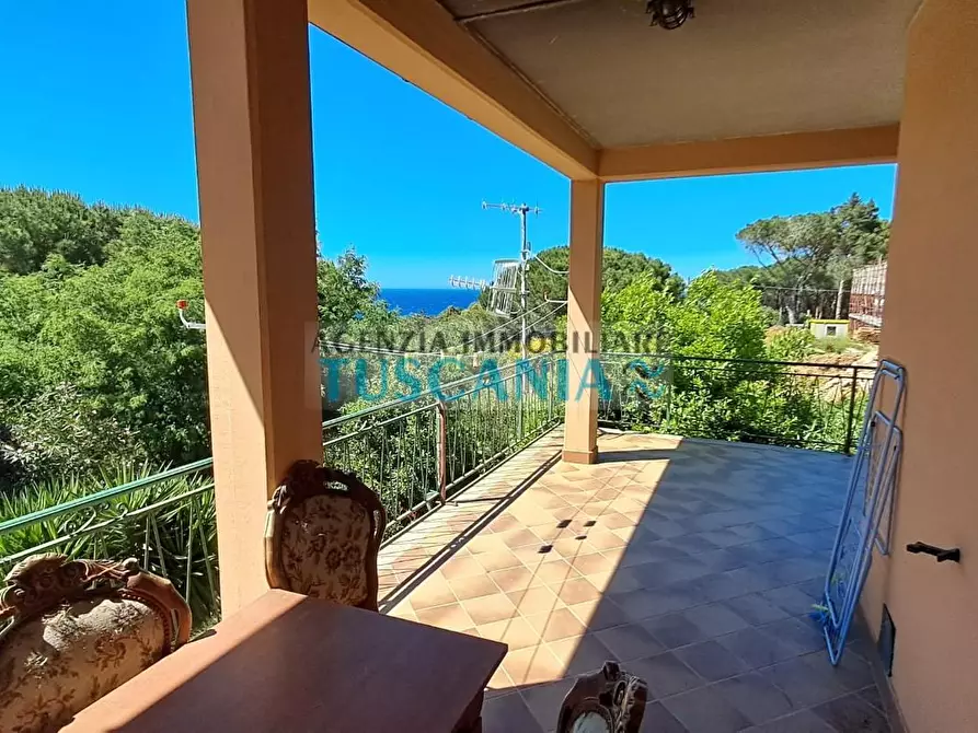 Immagine 3 di Casa bifamiliare in vendita  a Marciana