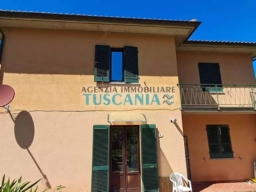 Immagine 9 di Casa bifamiliare in vendita  a Marciana