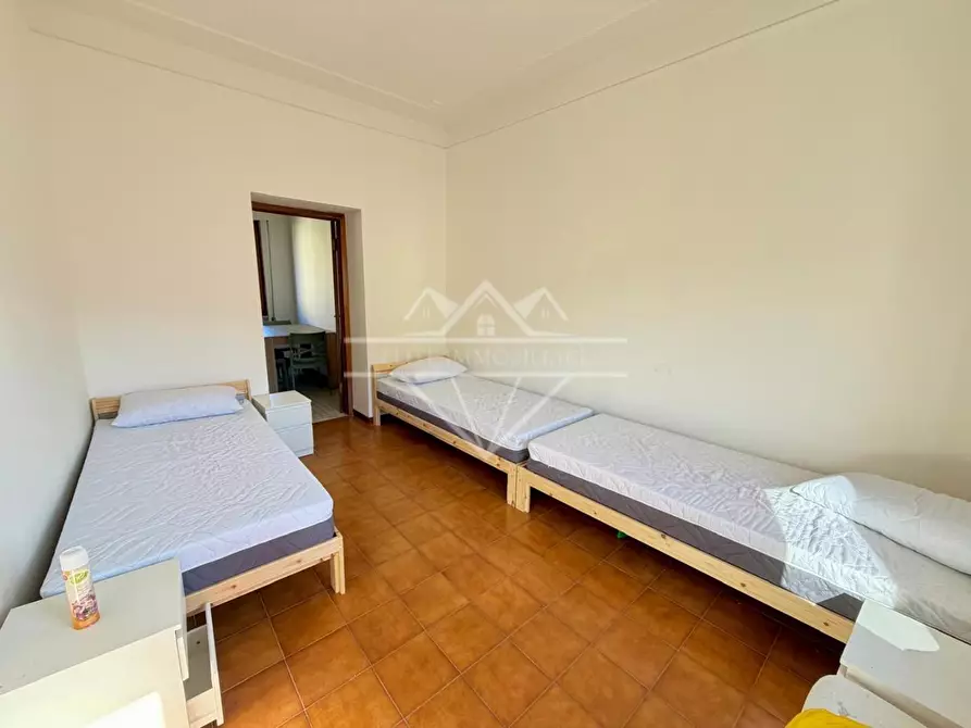 Immagine 6 di Appartamento in vendita  a Carrara