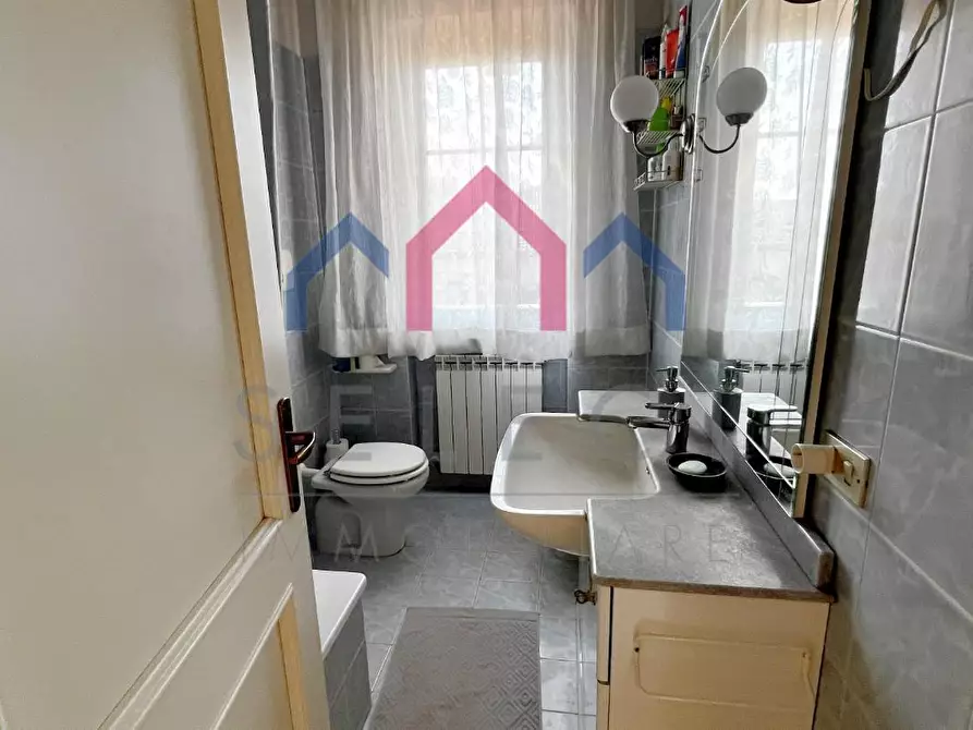 Immagine 30 di Casa quadrifamiliare in vendita  a Viareggio