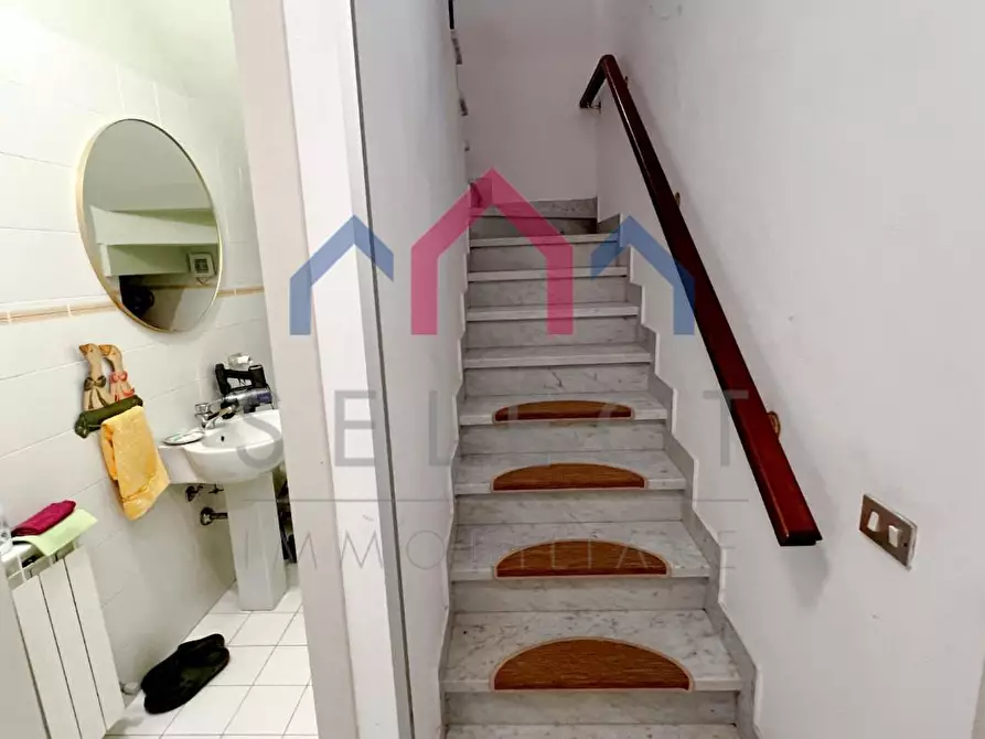Immagine 18 di Casa quadrifamiliare in vendita  a Viareggio