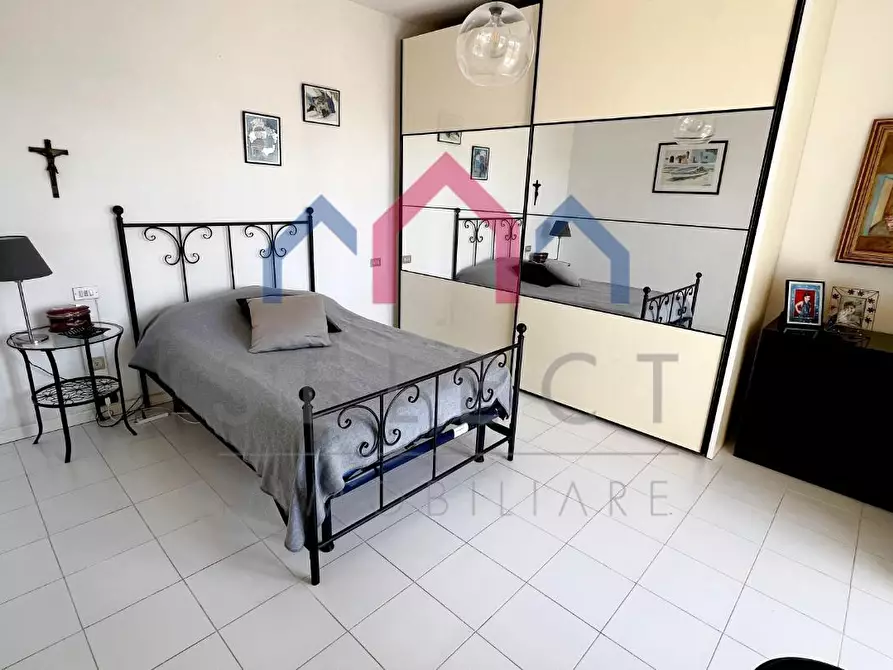 Immagine 33 di Casa quadrifamiliare in vendita  a Viareggio