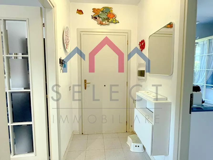Immagine 10 di Casa quadrifamiliare in vendita  a Viareggio