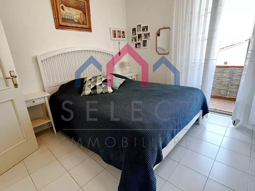 Immagine 19 di Casa quadrifamiliare in vendita  a Viareggio