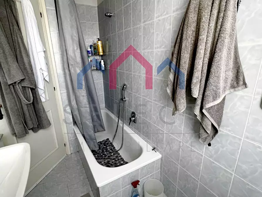 Immagine 31 di Casa quadrifamiliare in vendita  a Viareggio