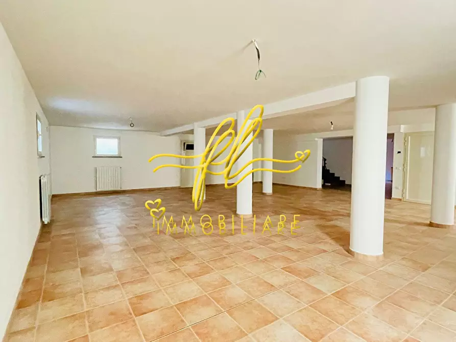 Immagine 31 di Casa indipendente in vendita  a Cecina