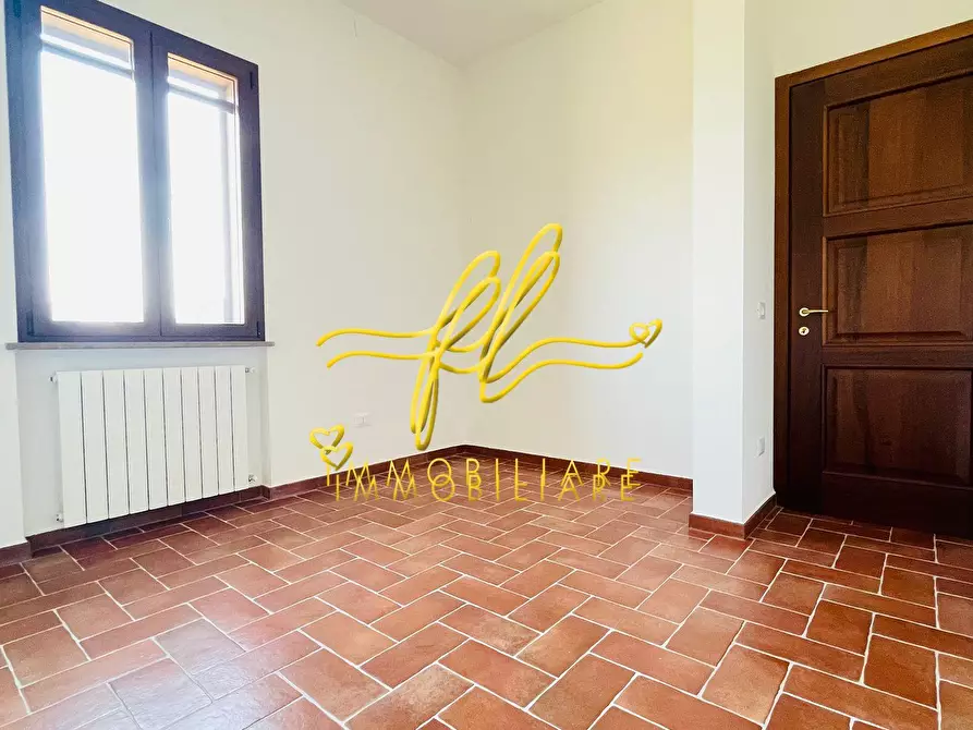 Immagine 18 di Casa indipendente in vendita  a Cecina