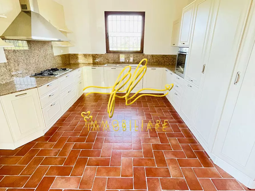 Immagine 29 di Casa indipendente in vendita  a Cecina