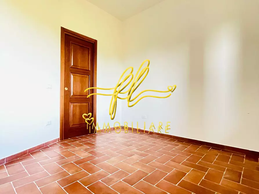 Immagine 24 di Casa indipendente in vendita  a Cecina