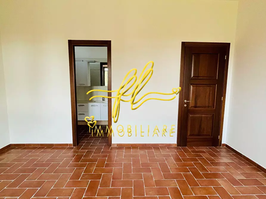 Immagine 12 di Casa indipendente in vendita  a Cecina