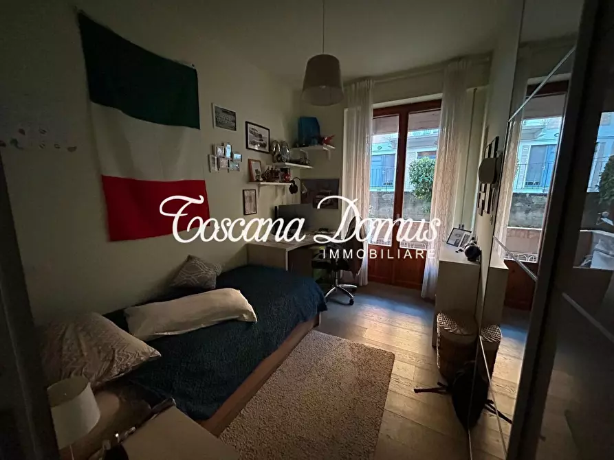 Immagine 5 di Appartamento in vendita  a Siena