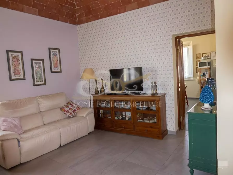Immagine 2 di Appartamento in vendita  a Cascina