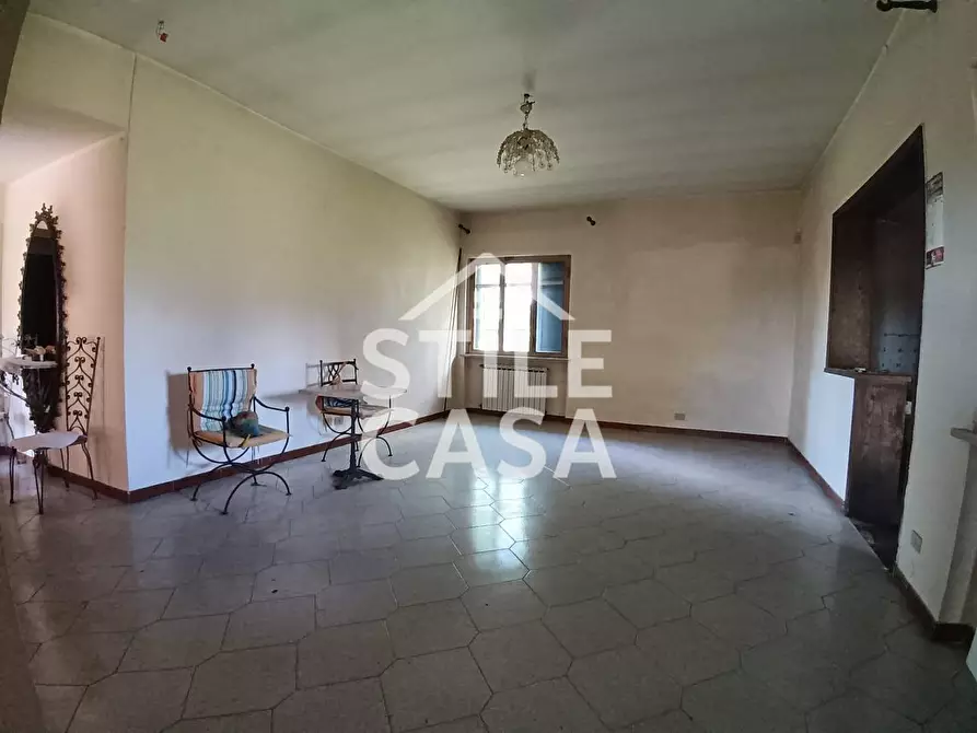 Immagine 10 di Casa indipendente in vendita  a Altopascio