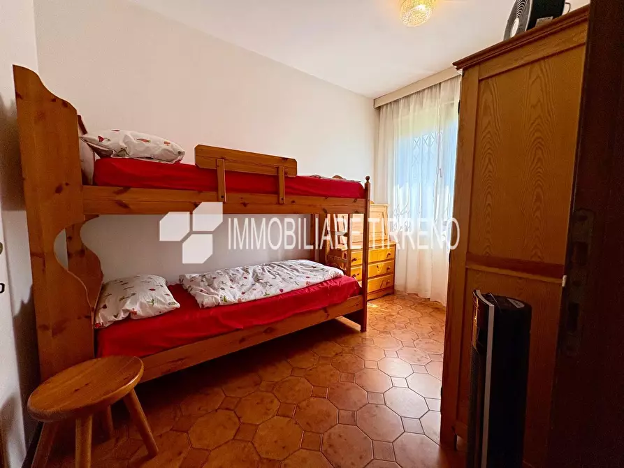 Immagine 13 di Appartamento in vendita  a Massa