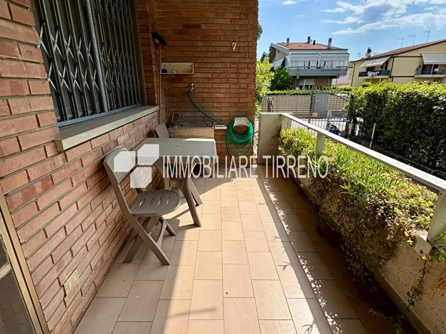 Immagine 24 di Appartamento in vendita  a Massa