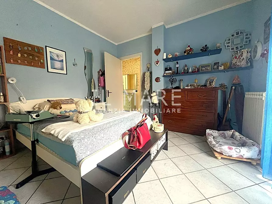 Immagine 9 di Appartamento in vendita  a Massa