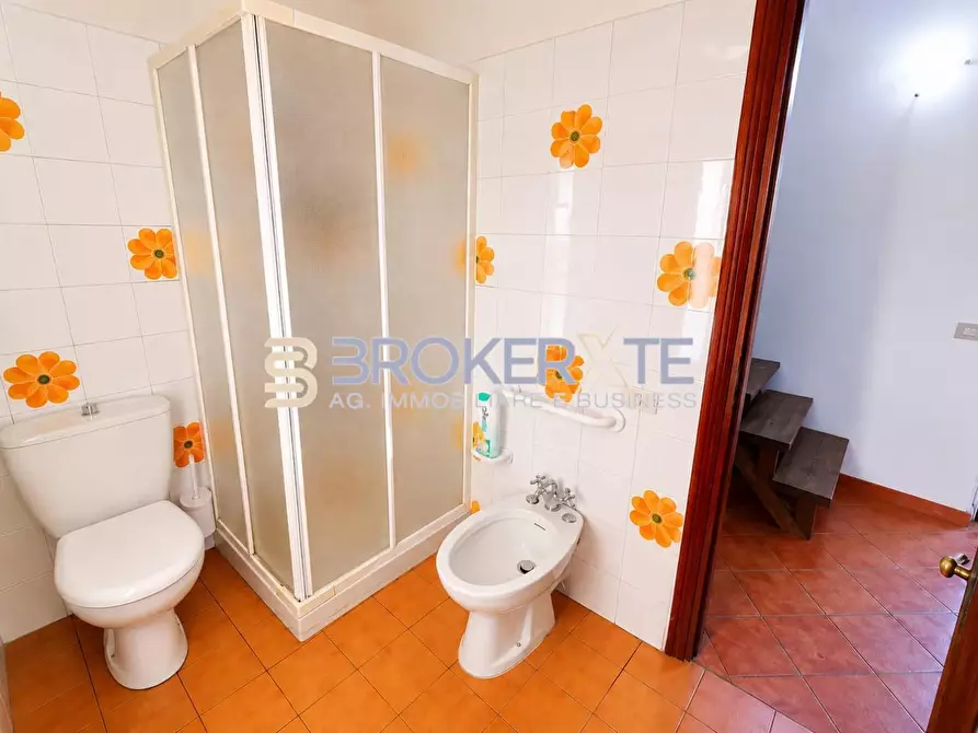 Immagine 13 di Casa bifamiliare in vendita  a Montignoso