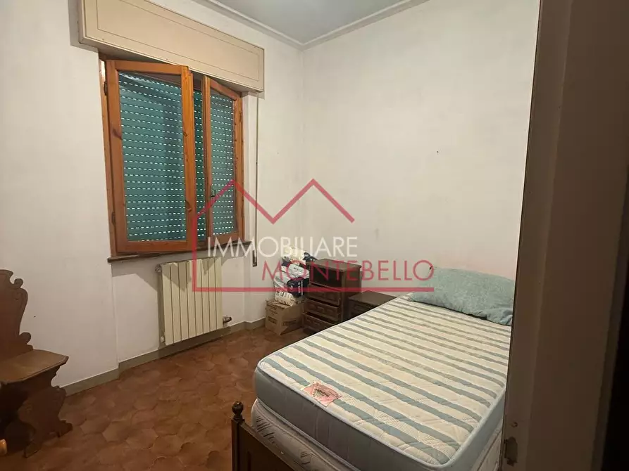 Immagine 11 di Casa indipendente in vendita  a Camaiore