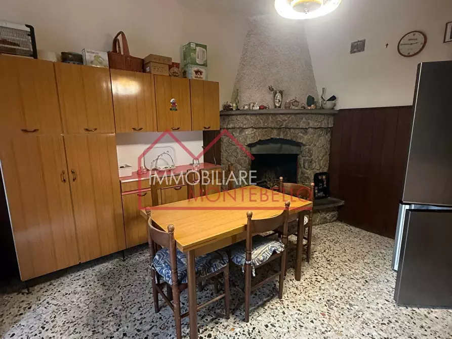 Immagine 14 di Casa indipendente in vendita  a Camaiore