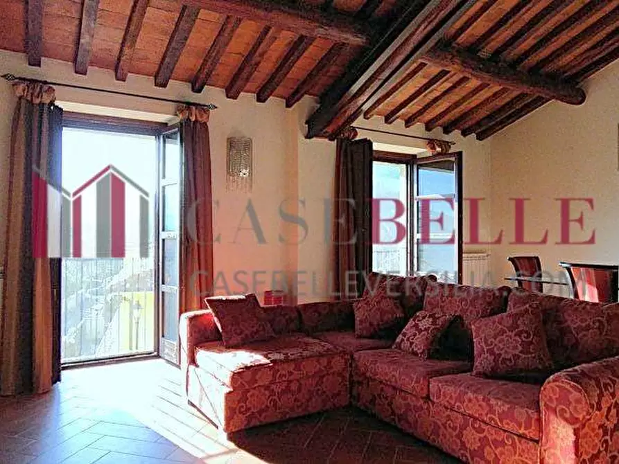 Immagine 14 di Appartamento in vendita  a Camaiore