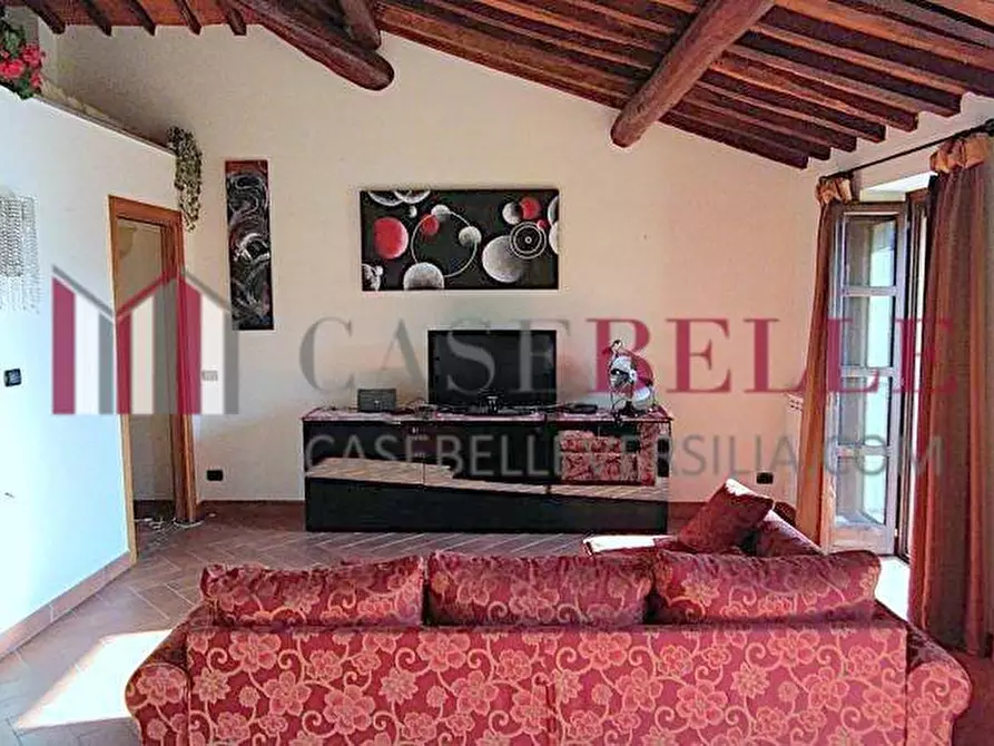 Immagine 6 di Appartamento in vendita  a Camaiore