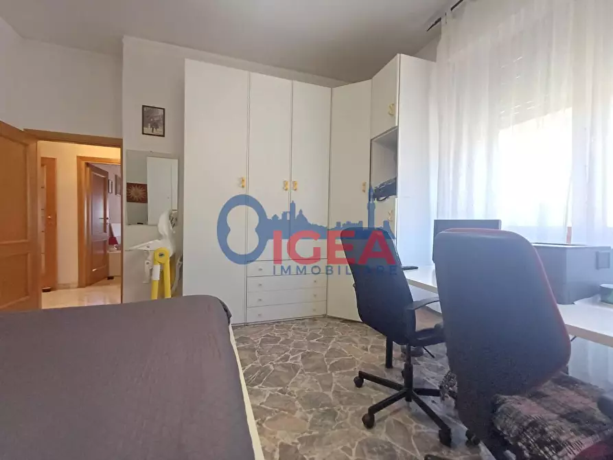 Immagine 33 di Appartamento in vendita  a Siena