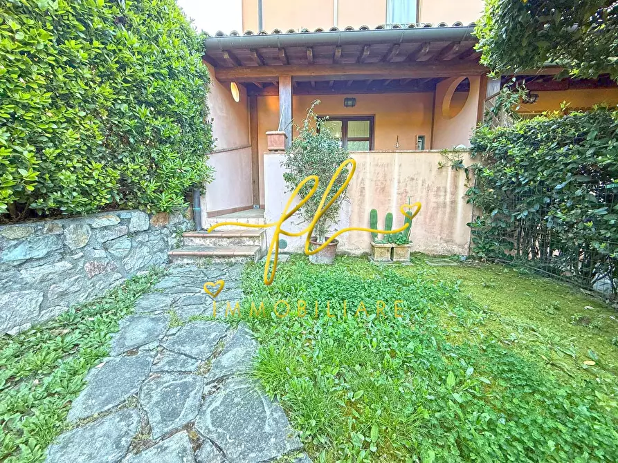 Immagine 36 di Villetta a schiera in vendita  a Marciana